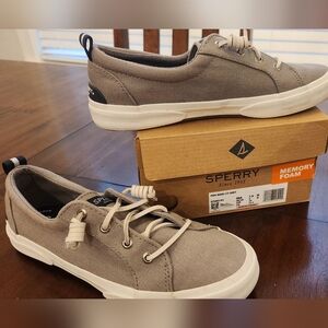 Sperry Pier Wave Grey LIKE NEW Women's size 7.5